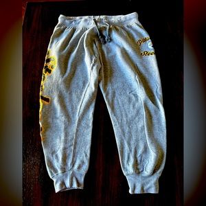Pittsburg Steelers, junior collection, Capri joggers, size medium 7/9